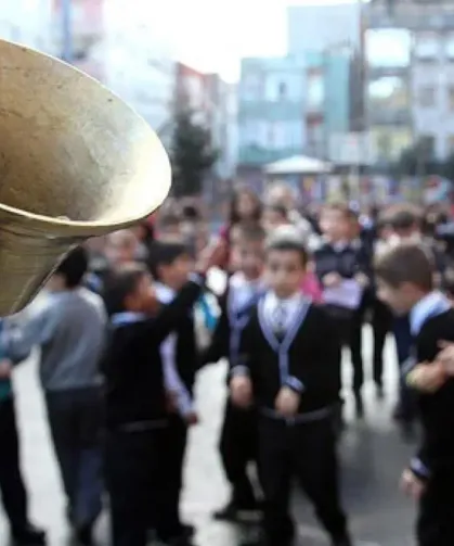 Ara tatil kalkacak mı? Bakan Tekin açıkladı!