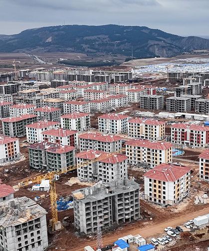 Deprem konutlarının ödeme planı belli oldu: İşte konut ve köy evlerinin fiyatları...