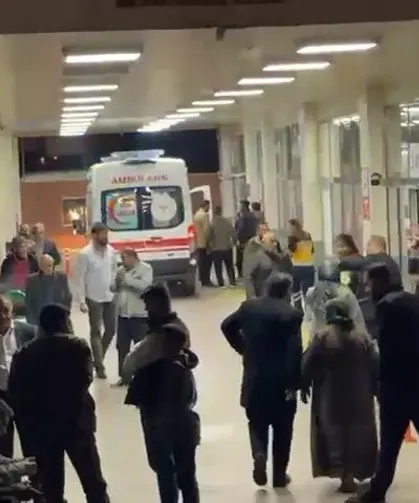 Husumetli iki aile arasında taşlı, sopalı kavga: 1’i uzman çavuş 7 kişi yaralandı!