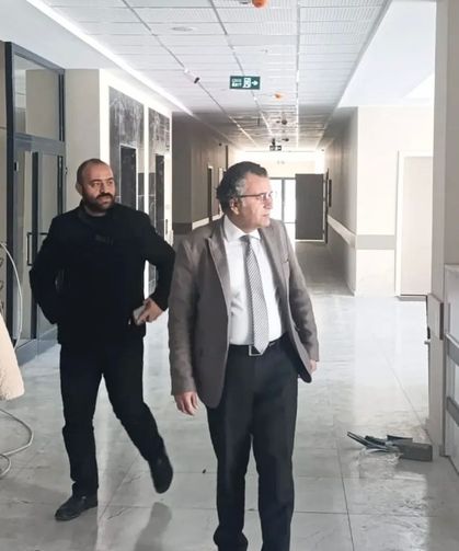 Müdür Yeşilova, Halk Eğitim Merkezi’nin taşınma sürecini denetledi