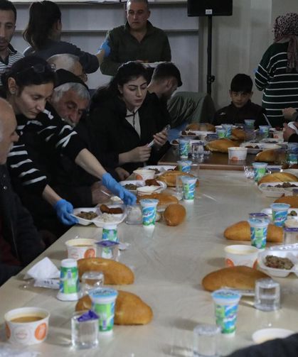 Van’da engelli ve yaşlıları iftar sofrasında buluştu!