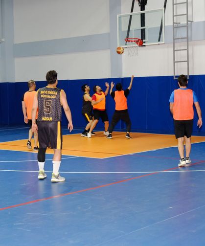 İpekyolu Basketbol Turnuvasında finalistler belli oldu