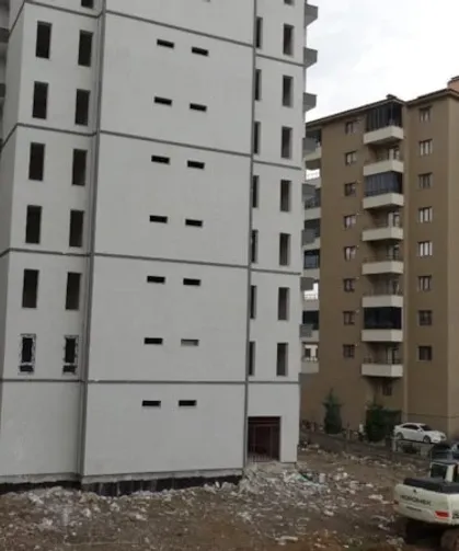 İnşaattan düşen stajyer öğrenci hayatını kaybetti!