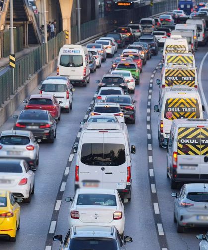 Bu gece yarısı motorine 2 lira 33 kuruş indirim geliyor!