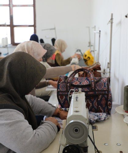 Vanlı kadınların talebi karşılık buldu: Dikiş atölyesi açıldı!