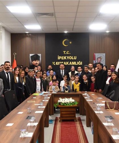 Van’da öğrenci ve öğretmenlere anlamlı ödül!