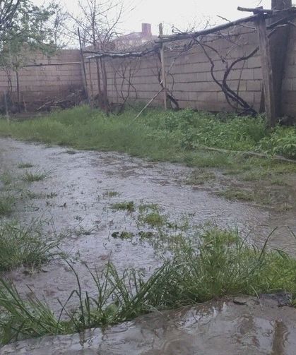 Erciş’i sağanak yağış vurdu!