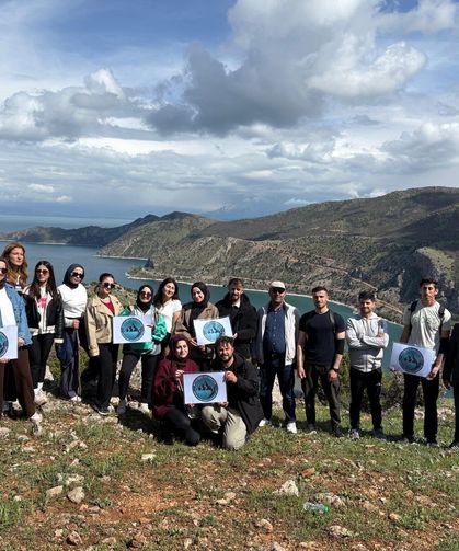 Van'ın saklı kalmış doğal güzelliklerinden biri: Akın akın turist çekiyor!