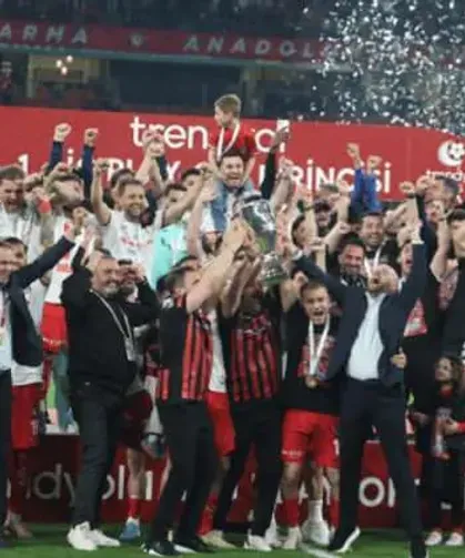 Süper Lig'e son bileti Çorum kaptı: Süper Lig'in yeni haritası belli oldu!