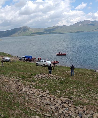 Van'ın dalgıçları devreye girdi: Kaybolan şahsın cansız bedenine ulaşıldı
