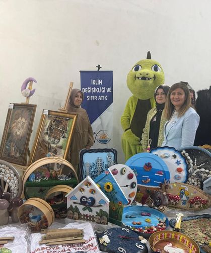 Van Büyükşehir sıfır atık standıyla sergide yerini aldı