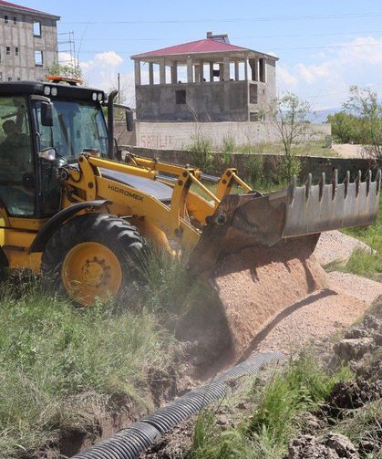 Van Kalecik Mahallesi’nde altyapı güçleniyor!
