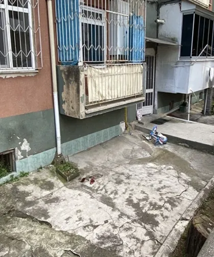 Kahreden olay! 5. kattan düşen 1,5 yaşındaki bebek hayatını kaybetti