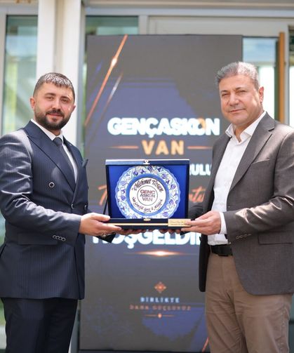 Genç ASKON Van Şubesi yeni yönetimi kahvaltı programında bir araya geldi