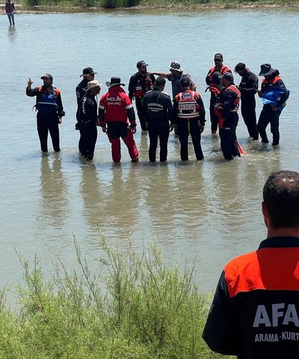 Van’dan giden ekiplerin desteğiyle kayıp çocuğun cansız bedenine ulaşıldı