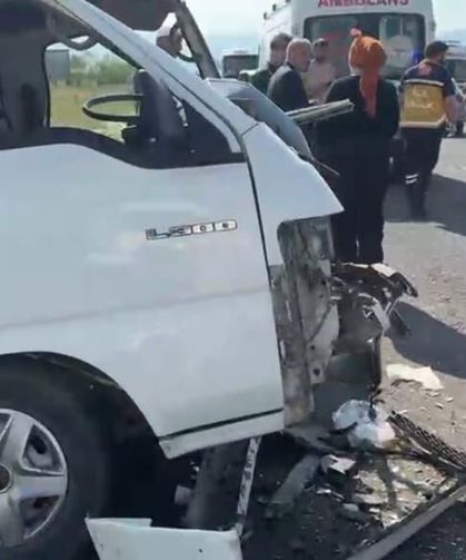 Küçük bir dikkatsizlik kazaya neden oldu: 7 yaralı!