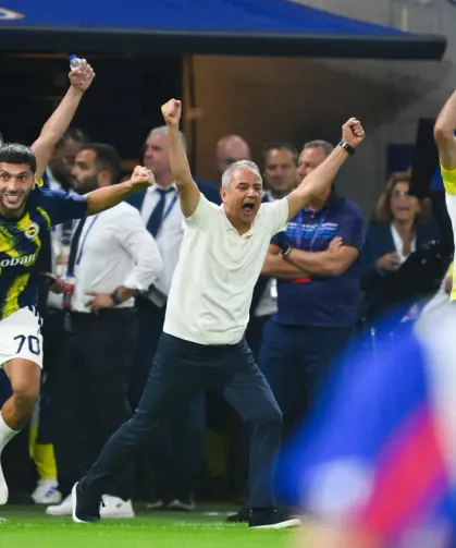 Galatasaray'dan Şampiyonlar Ligi’ne kalan Fenerbahçe'ye olay gönderme!