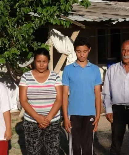 Elektrik aboneliği için amcasına imza verdi, Evsiz kaldı!