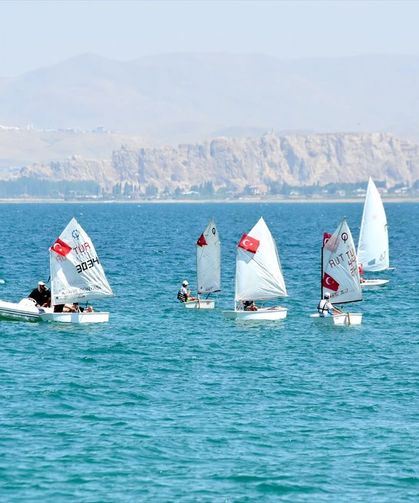 Van’da festival devam ediyor!
