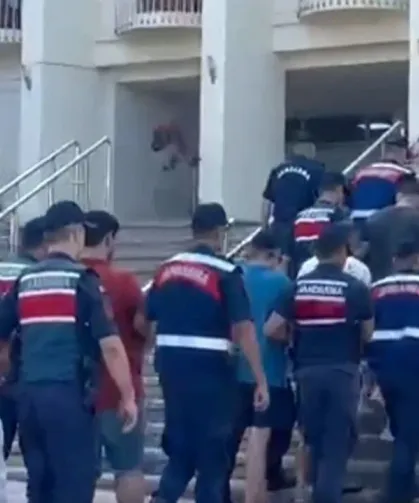 Van dahil 23 ilde göçmen kaçakçılığı operasyonu