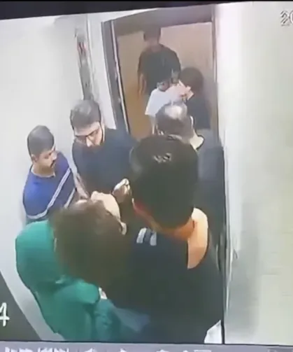 Halat koptu asansör 7'nci kattan aşağıya düştü: 9 kişi yaralandı!