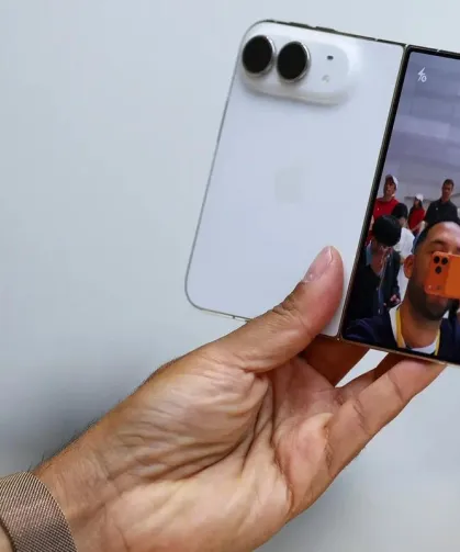 Yeni iPhone tanıtıldı! İşte dudak uçuklatan Türkiye fiyatı...