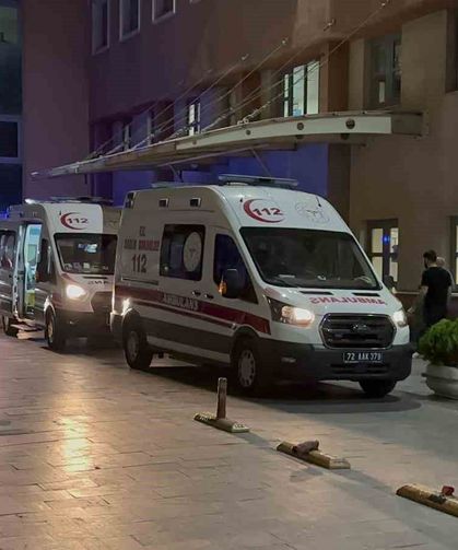Balkona çıkan genç kadının acı sonu! 8. kattan düşerek can verdi
