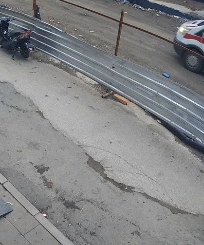 İnşattan düşen işçi feci şekilde yaralandı: İşçi yoğun bakıma alındı!