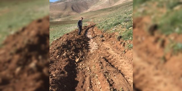 Başkan Şeylan, çiftçilerin 20 yıllık su sorunu çözdü!