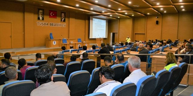 Tuşba Belediyesi çalışanlarına Trafik Güvenliği Eğitimi’ verdi