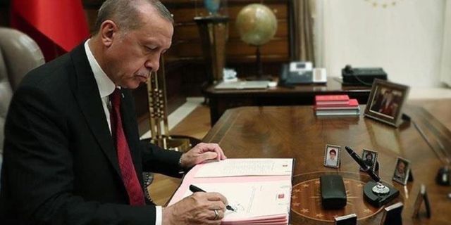 Erdoğan, depremin yıktığı Hatay'da iki kritik ismi görevden aldı