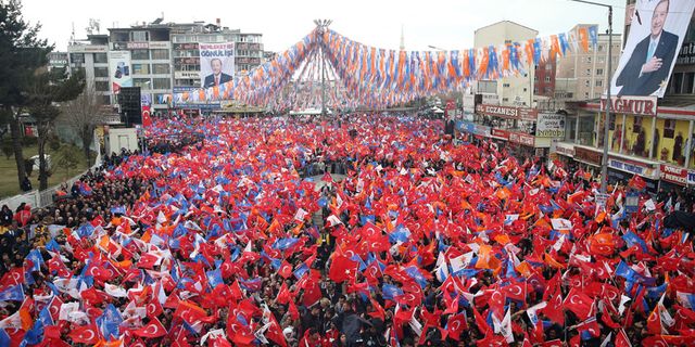 Cumhurbaşkanı Erdoğan Van’da mitinge katılanların sayısını açıkladı!