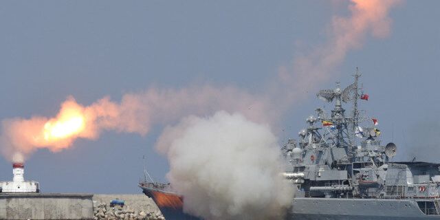 Son Dakika! Rusya duyurdu: Türk Akım ve Mavi Akım'ı koruyan Rus savaş gemisi saldırıya uğradı!