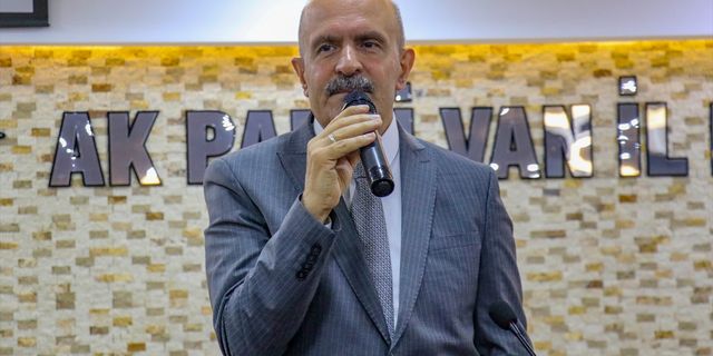 Kayatürk’ten AK Parti’ye geçen DEVA partililere: Başımızın gözümüzün üstünde yerleri var!