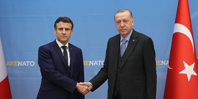 Emmanuel Macron'dan Cumhurbaşkanı Erdoğan'a tebrik mesajı!