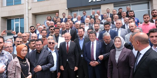 AK Parti Van milletvekilleri Kayatürk ve Türkmenoğlu mazbatalarını aldı!