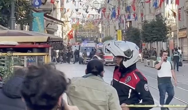 Taksim'de patlama meydana geldi!  Ölü ve yaralılar var