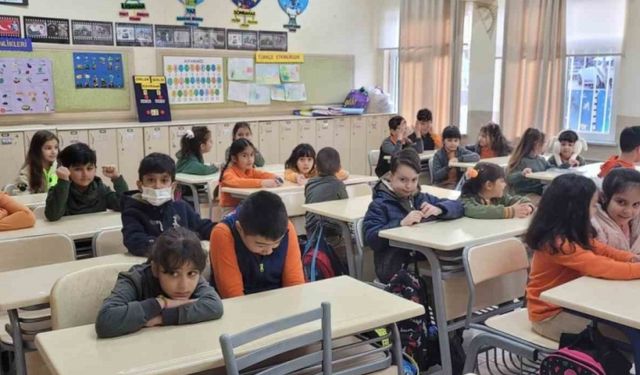 Son dakika! Deprem bölgesindeki 10 ilde okulların açılış tarihi belli oldu! İşte il il geçiş takvimi