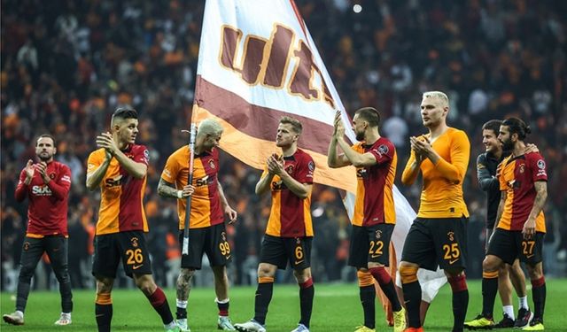 Galatasaray'da 10 futbolcunun bileti kesildi! İşte Galatasaray'da satılacak isimler...