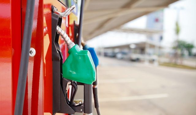 Akaryakıtta dev zam dalgası: Benzin ve motorine rekor zam geliyor! İl il yeni fiyatlar