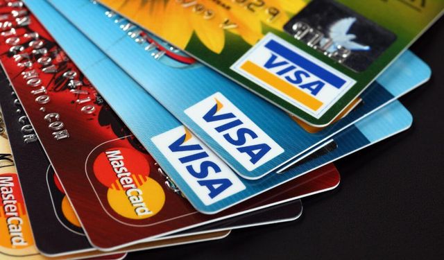 Kredi kartı kullananlara kötü haber! Bankalar karar aldı: 6 katına çıkarıldı!