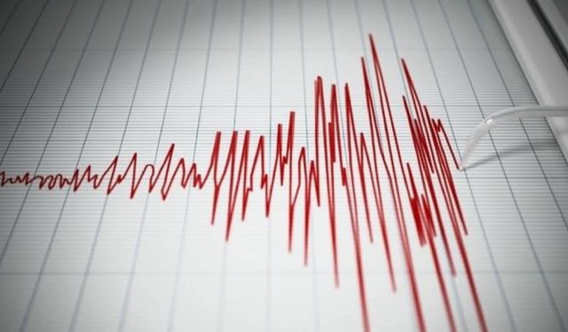 İran'da 4,9 büyüklüğünde deprem: 7 yaralı