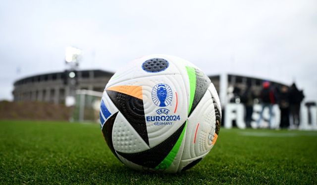 UEFA, EURO 2024'ün resmi maç topunu tanıttı!