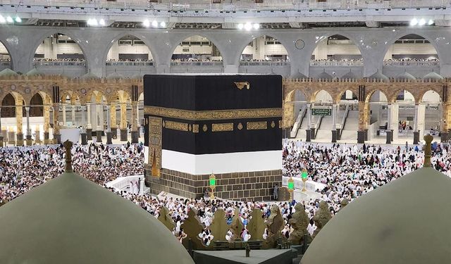 Yüz şehit yakını umreye gönderiliyor! İşte kafile tarihleri ve detayları…