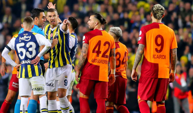 Galatasaray'da Fenerbahçe derbisi öncesi düşündüren detay! 7 isim kart sınırında