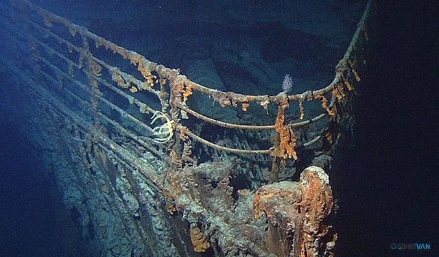 İki ABD'li milyarder, denizaltıyla Titanik enkazına yolculuk planlıyor
