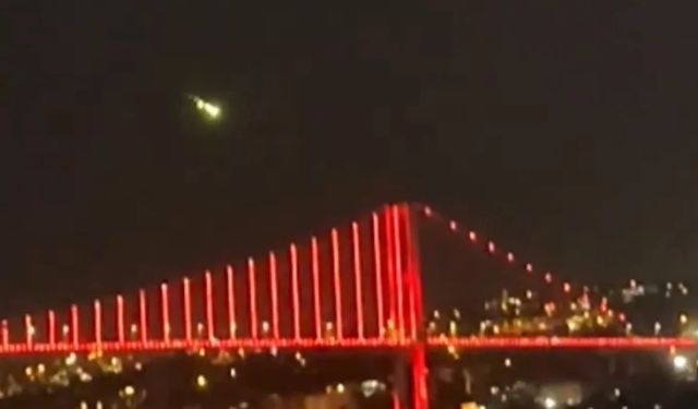 İstanbul semalarında göktaşı görüntülendi! VİDEO