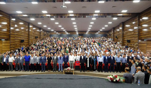 AK Parti Van’da yerel seçimleri ve yeni dönemi konuştu!