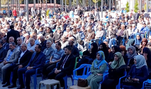 Van’da Mevlid-i Nebi etkinliği düzenledi