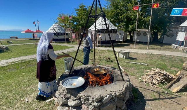 Van'da Türk Kültürü etkinliği düzenlendi!